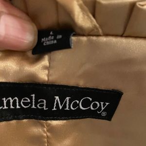 PAMELA MCCOY. BEAUTIFUL GENTLY PREOWNED 3/4 FAUX FUR COAT. SIZE LARGE